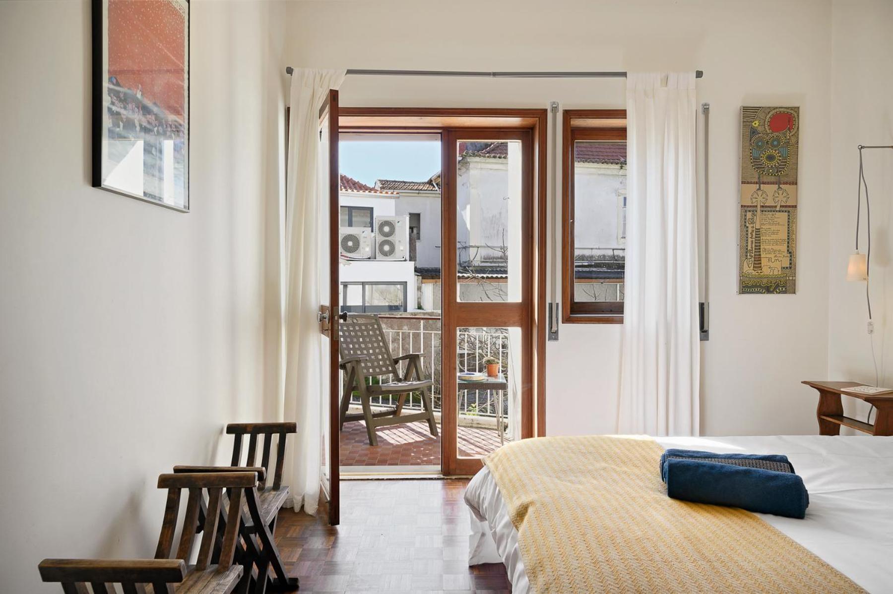 Vic Aveiro Arts House Hotel Ngoại thất bức ảnh
